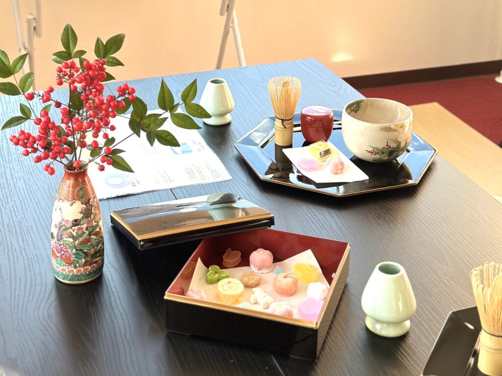 Tea Ceremony & Matcha Making TIA Arashiyama Shop