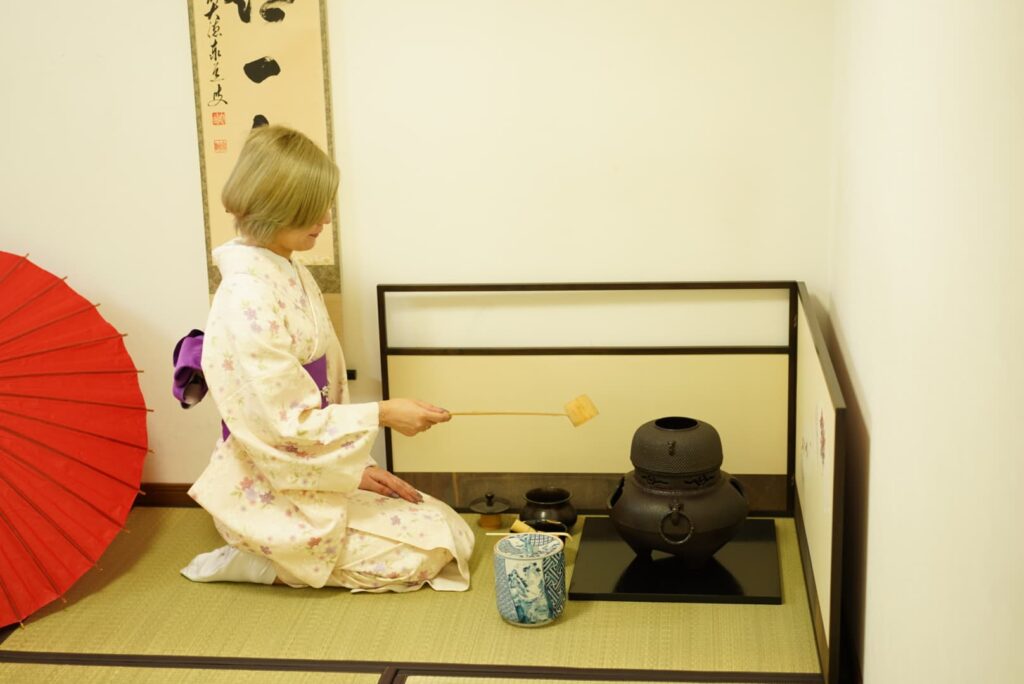 TIA Fushimiinari Shop